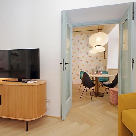 Ych-Colorful And Classy Apartment Near Fori Imperiali โรม ภายนอก รูปภาพ
