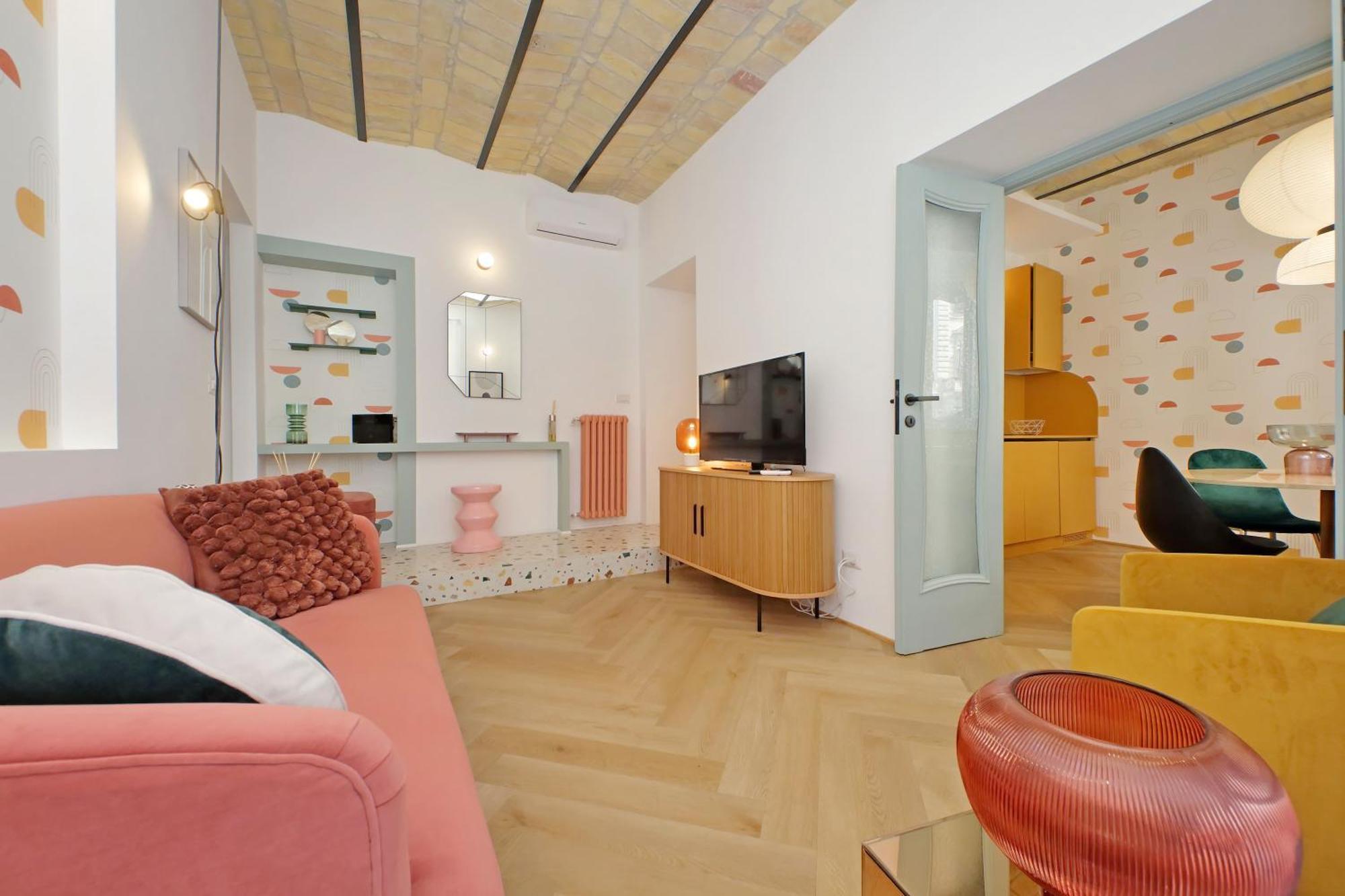 Ych-Colorful And Classy Apartment Near Fori Imperiali โรม ภายนอก รูปภาพ
