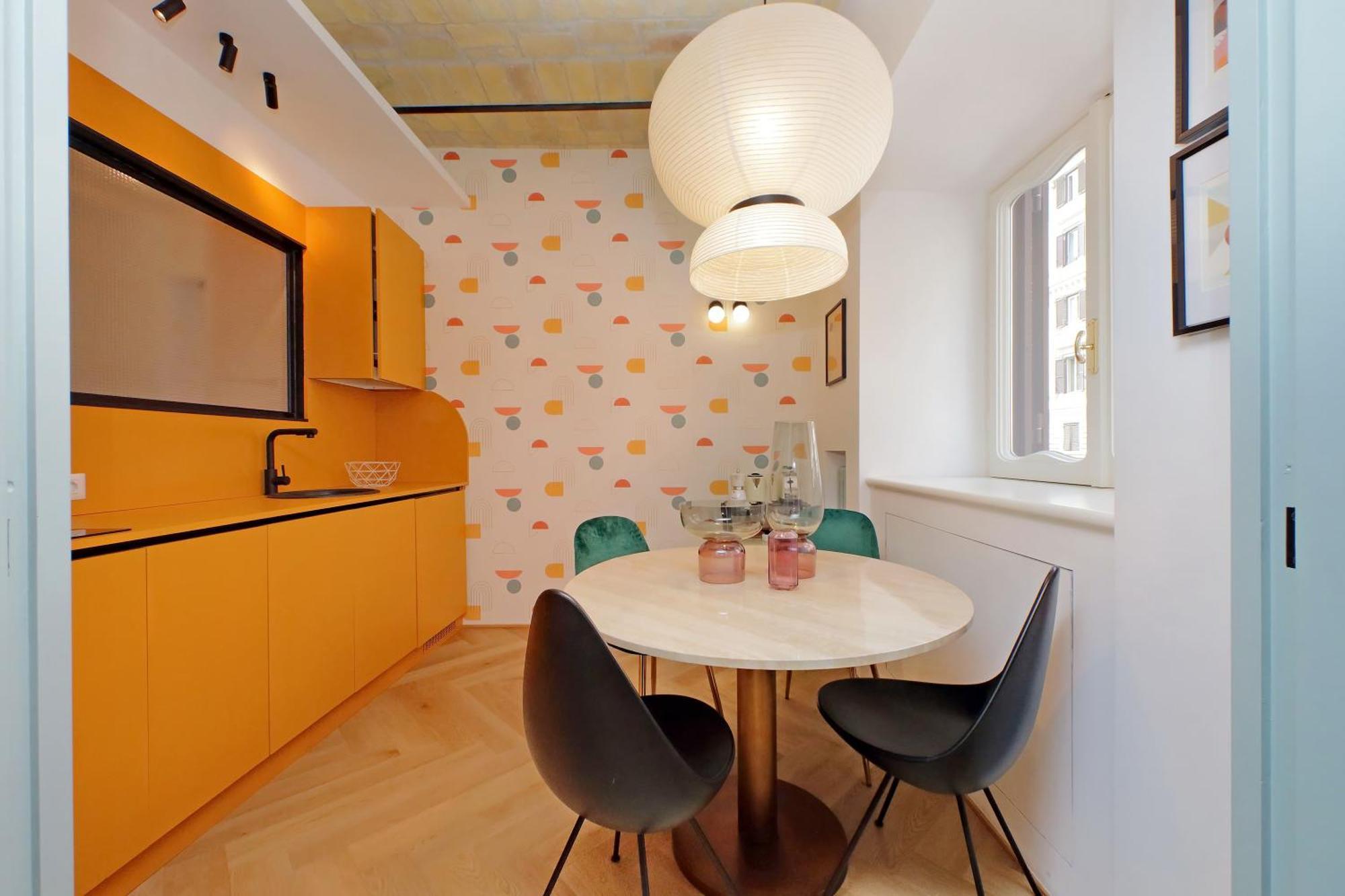 Ych-Colorful And Classy Apartment Near Fori Imperiali โรม ภายนอก รูปภาพ