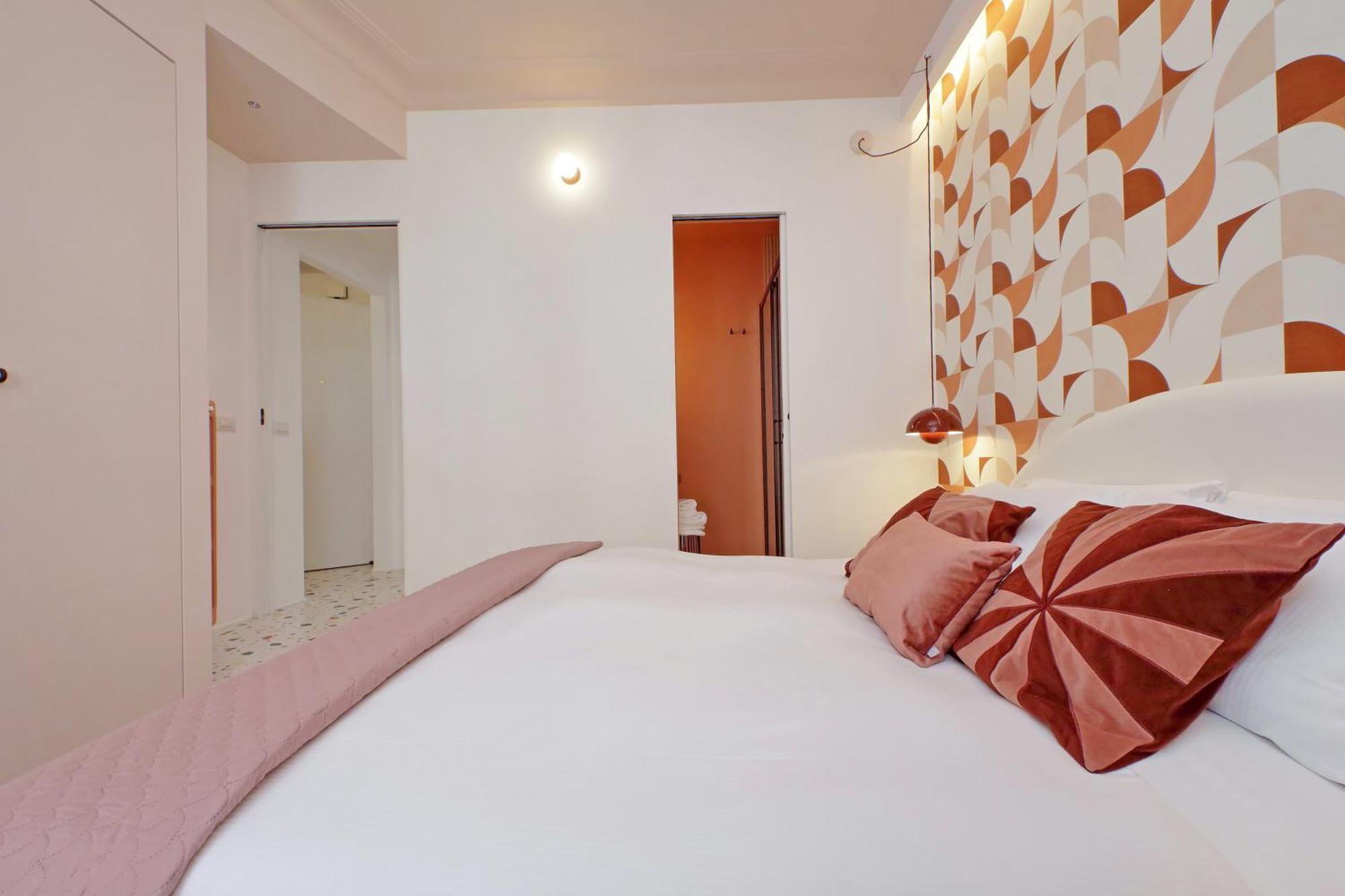 Ych-Colorful And Classy Apartment Near Fori Imperiali โรม ภายนอก รูปภาพ